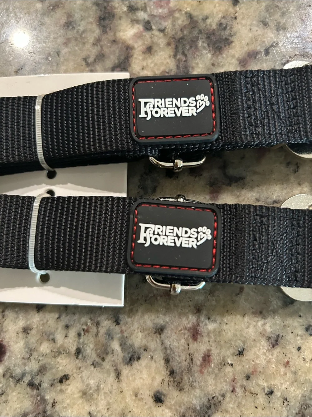 FRIENDS Black Dual Dog Seat Belt Straps with Metal Clips